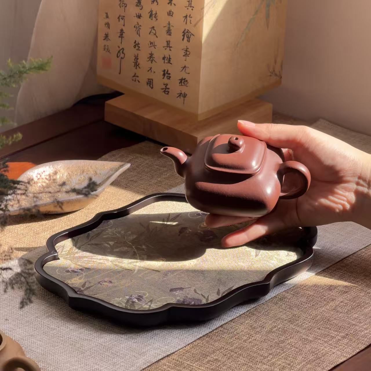 ChuanLu | Long Xue Sha · "Dragon Blood" Ore Yixing Teapot | 150ml