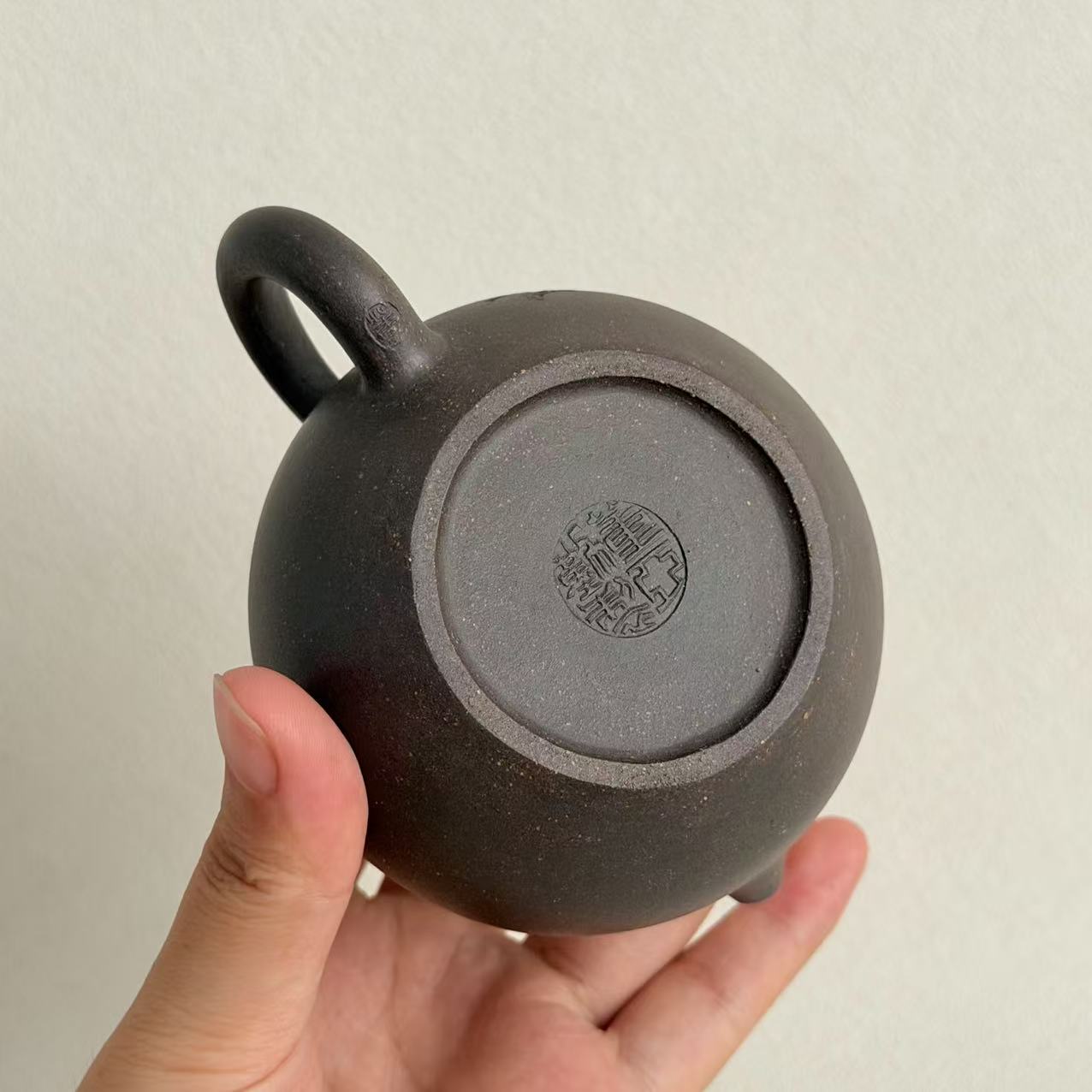Fully Handmade Tianqing Clay Xi Shi Yixing Teapot 120ml – Master Dong Yaqin