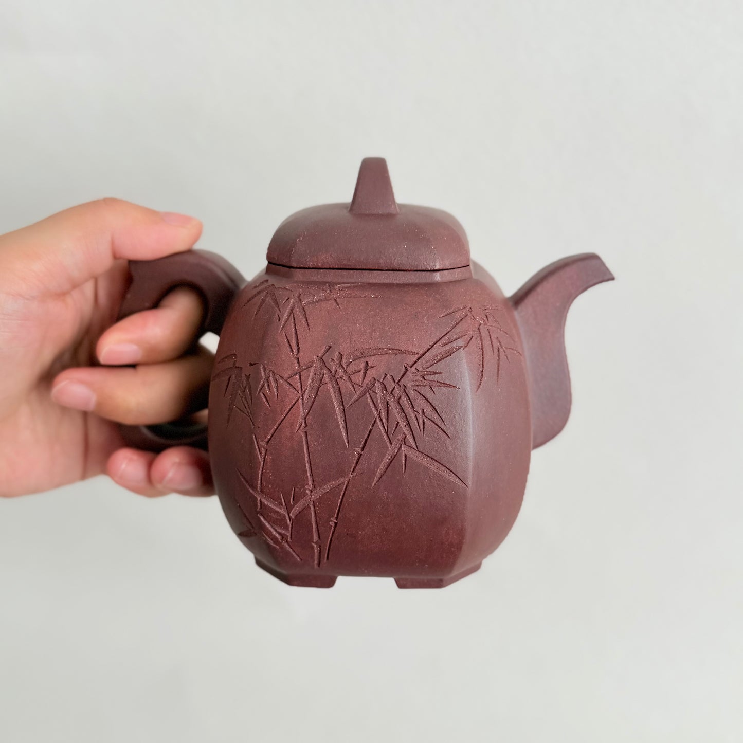 "Fu Lin Ba Fang" Zisha Teapot- Handmade by Master Ya-qin Dong | Di Cao Qing Clay (400ml)