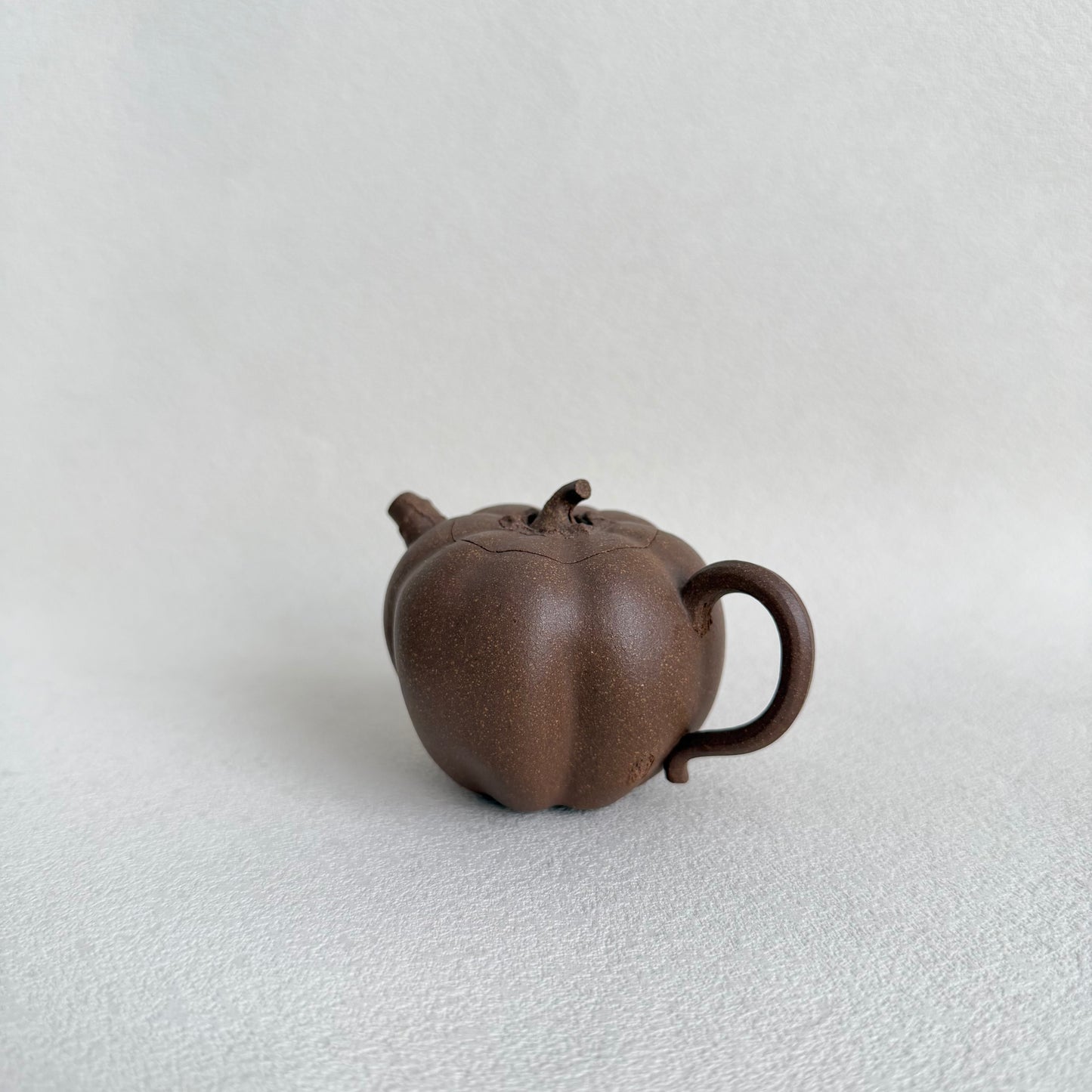Bell Pepper Teapot by Master Dong Yaqin - Handmade｜Qingduan Clay 110ml