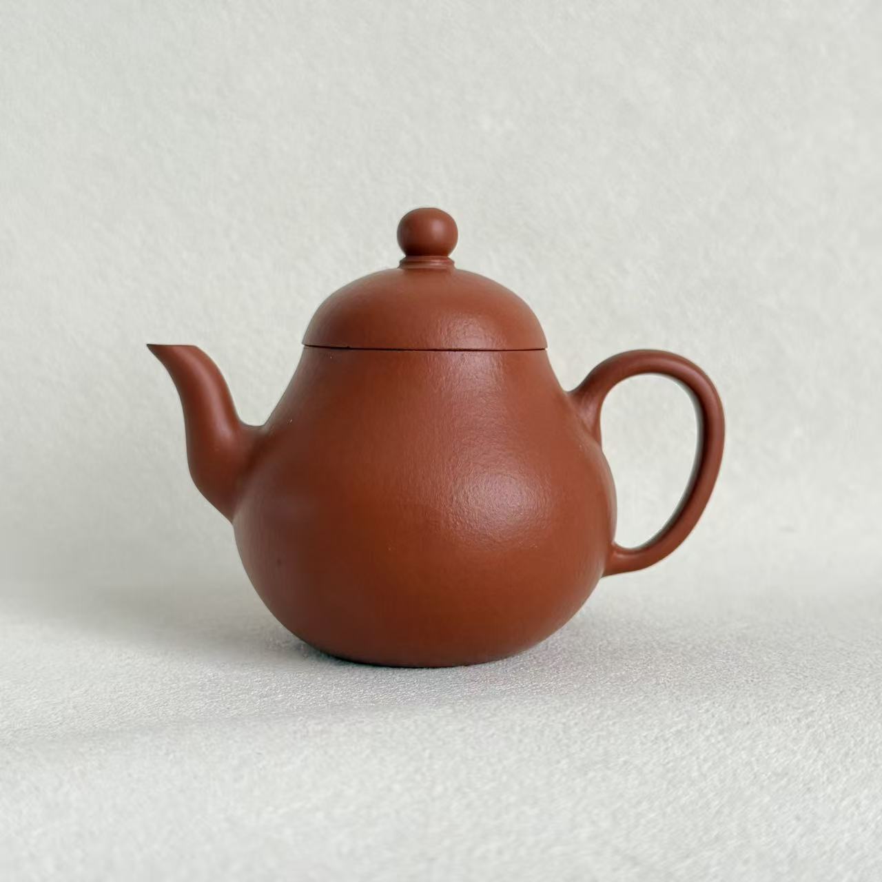 Si Ting Yixing Zisha Teapot by Master Dong Yaqin | Zhuni Clay, 110ml