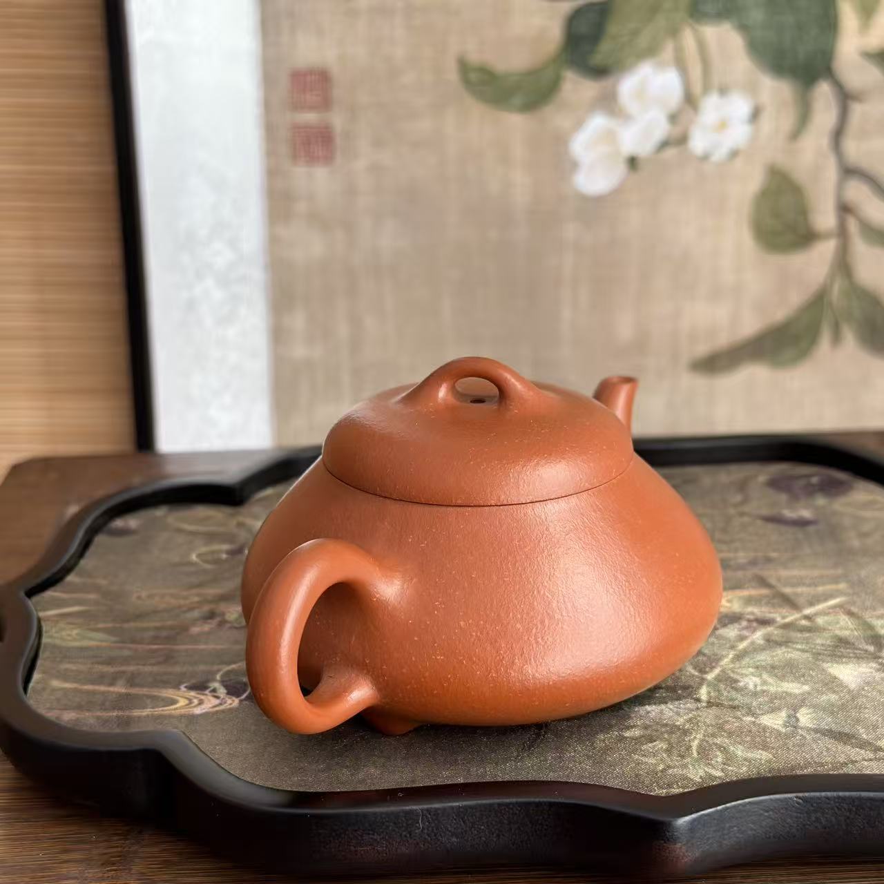 Ai Shi Piao Yixing Zisha Teapot
