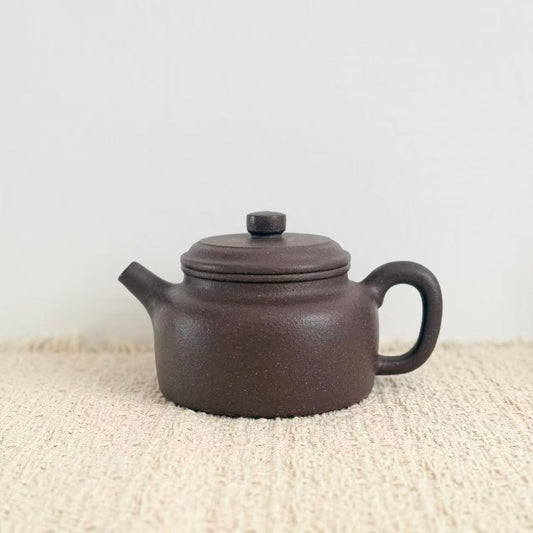 DeZhong Teapot by Master Xia Chuanyue - Fully Handmade｜TianQingNi Clay 180ml