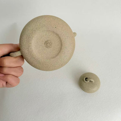 Gourd (Hu Lu) Teapot by Master Dong Yaqin - Handmade｜Duan Ni Clay 200ml