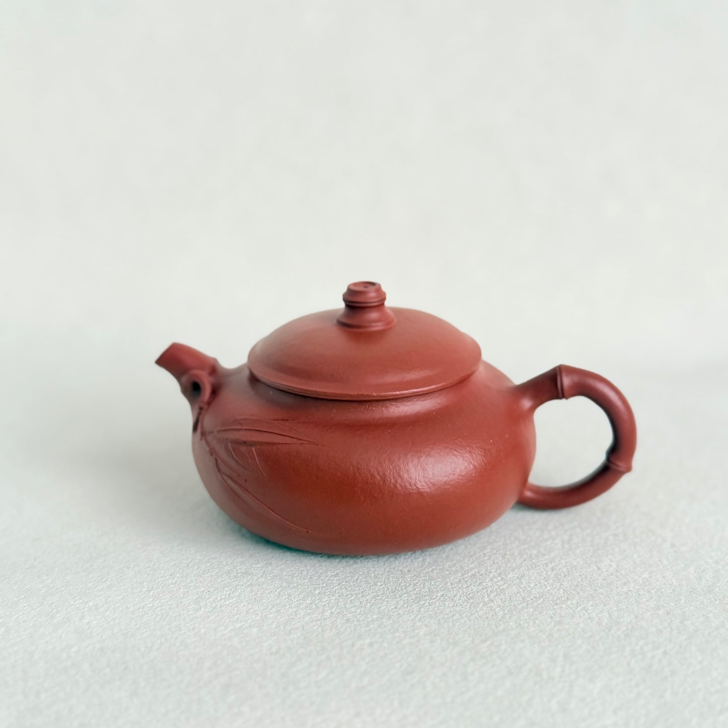 "Bamboo Charm" Zisha Teapot- Handmade by Master Ya-qin Dong | ZhuNi Clay (120ml)