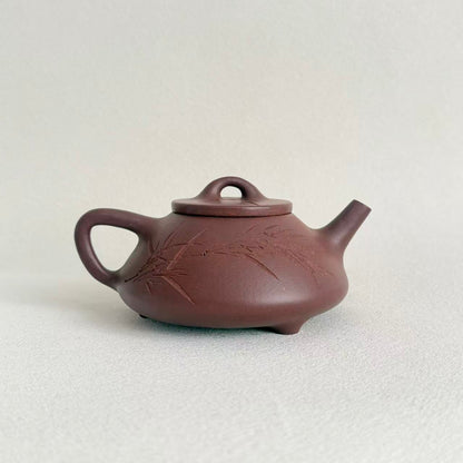 Fully Handmade Ziye Shi Piao Yixing Teapot by Master Dong Yaqin | Di Cao Qing Clay, 220ml